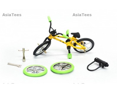 RC Scale Accessories - Mini Bicycle & Skateboard & U Lock & Tools Set Yellow