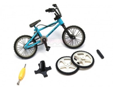 Scale Accessories - BMX Bike w/ Spare Wheels Style A 1Pc Blue